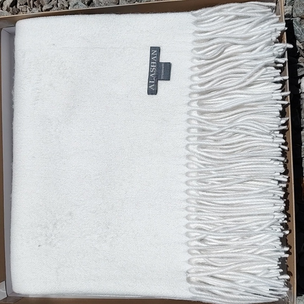 Cashmere 100% Alashan Blanket
